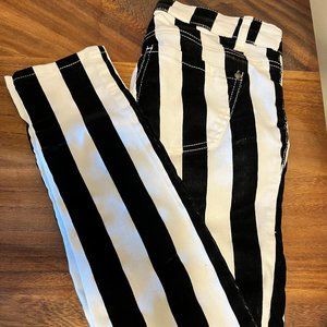 Material Girl Black and White Striped Velvet Jeans Size 5 Low Rise